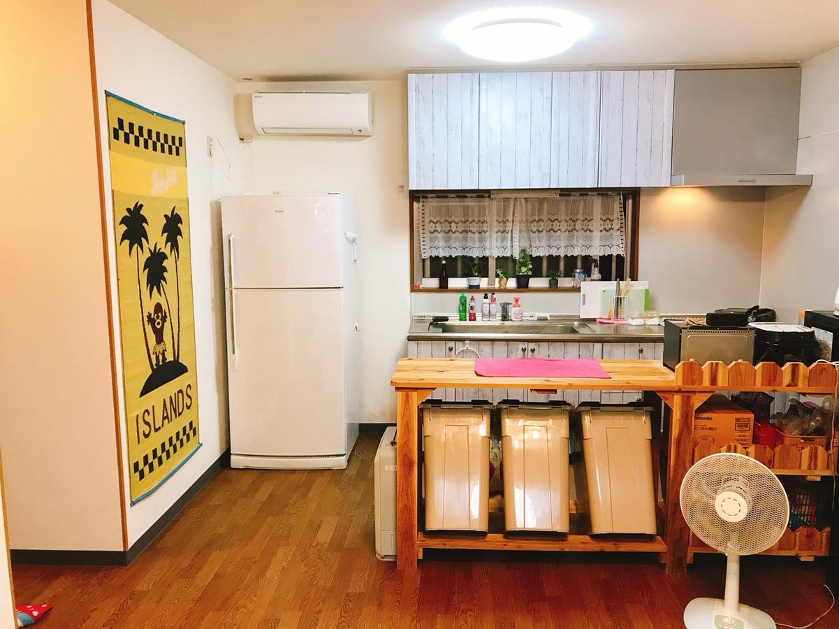 Guest House Waraemon นาโงะ ภายนอก รูปภาพ